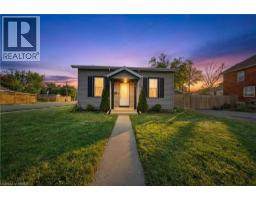 64 RICHARDSON Street - 1