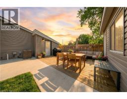 64 RICHARDSON Street - 25