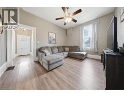 64 RICHARDSON Street - 9