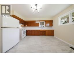 401 NELSON Street - 6