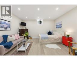 131 MAPLE Avenue N - 32