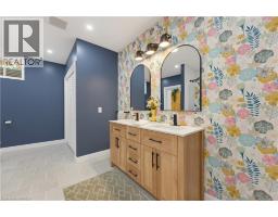 131 MAPLE Avenue N - 34
