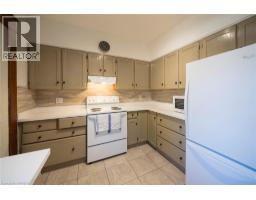 8 ABIGAIL Avenue - 16