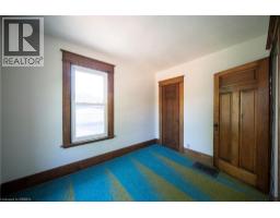 8 ABIGAIL Avenue - 26