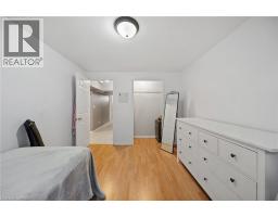 21 COURT Drive - 31