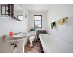 26 ALICE Street - 19