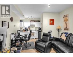 34 YOUNG Street - 24