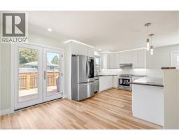 33 TANGLEWOOD Terrace - 12