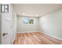 33 TANGLEWOOD Terrace - 17
