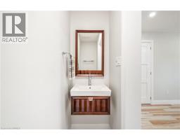 33 TANGLEWOOD Terrace - 19