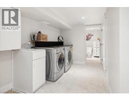 256 BOWMAN Street - 32