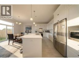 185 SAVANNAH RIDGE Drive - 11