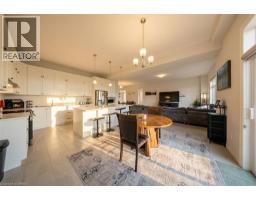 185 SAVANNAH RIDGE Drive - 13