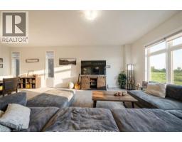 185 SAVANNAH RIDGE Drive - 19