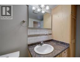 640 WEST Street UnitNo. 909 - 45