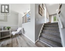 33 HALLMARK Street - 17