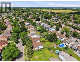 33 HALLMARK Street - 32