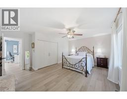 58 MUNSEE Street N - 14