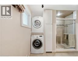 58 MUNSEE Street N - 16