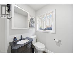 58 MUNSEE Street N - 19