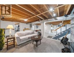 58 MUNSEE Street N - 22