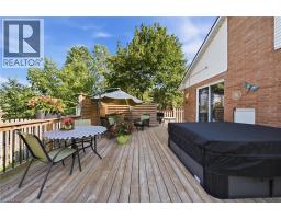 58 MUNSEE Street N - 26