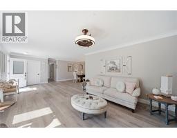 58 MUNSEE Street N - 4