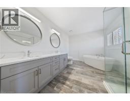 32 ARLINGTON Parkway - 16