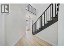 32 ARLINGTON Parkway - 3