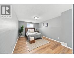 2 DUNTON Lane - 36