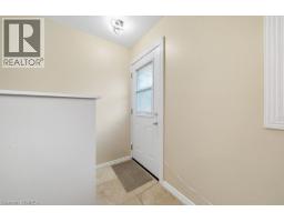 27 FRANK Street - 23