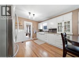 37 HILL Avenue - 6