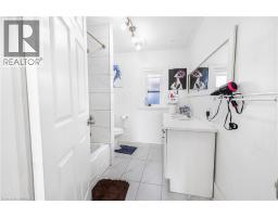 472 COLBORNE Street E - 13