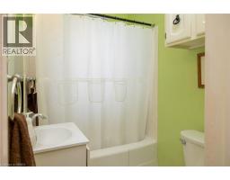 260 ROBINSON Street - 13