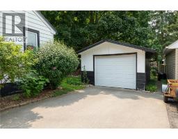 260 ROBINSON Street - 4