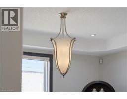 141 FALCONRIDGE Drive - 11