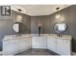 141 FALCONRIDGE Drive - 32