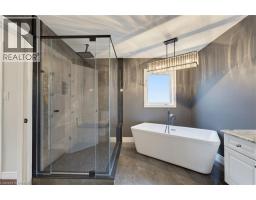 141 FALCONRIDGE Drive - 33