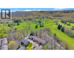 120 BEDDOE Drive UnitNo. 6 - 4