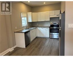 196 MARLBOROUGH Street - 3