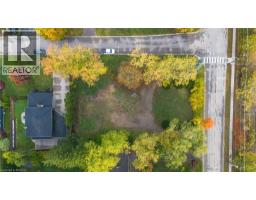 72 AVA Road UnitNo. Lot 2 - 2