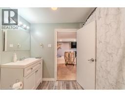591 GOVERNORS Road E - 21