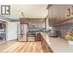 591 GOVERNORS Road E - 6