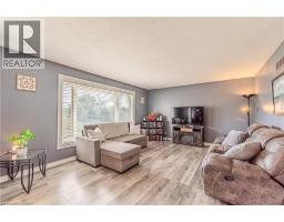 591 GOVERNORS Road E - 9