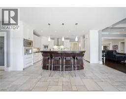 29 WALLACE Court - 12