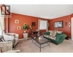 156 OSBORN Avenue - 7