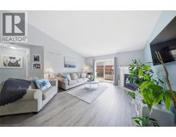 385 PARK Road N UnitNo. 10 - 12