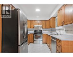229 LYNDEN Road UnitNo. 19 - 10