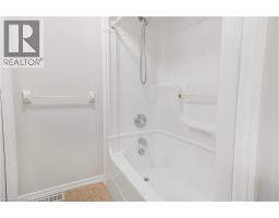 229 LYNDEN Road UnitNo. 19 - 16