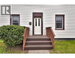 303 DALHOUSIE Street - 3